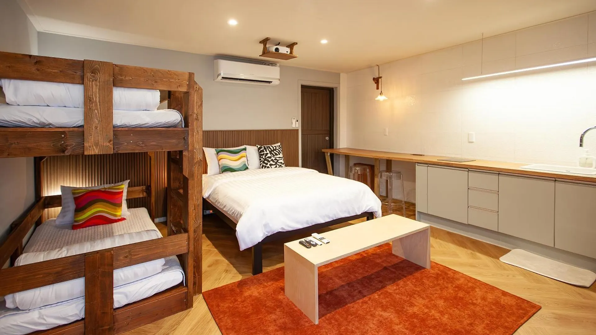 Hostel Mihojae Incheon 0*,  South Korea